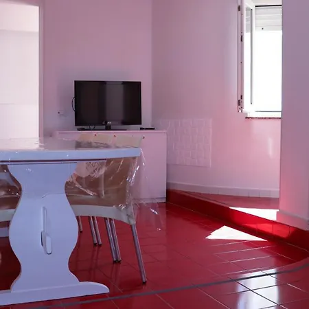 Red House Lido di Noto